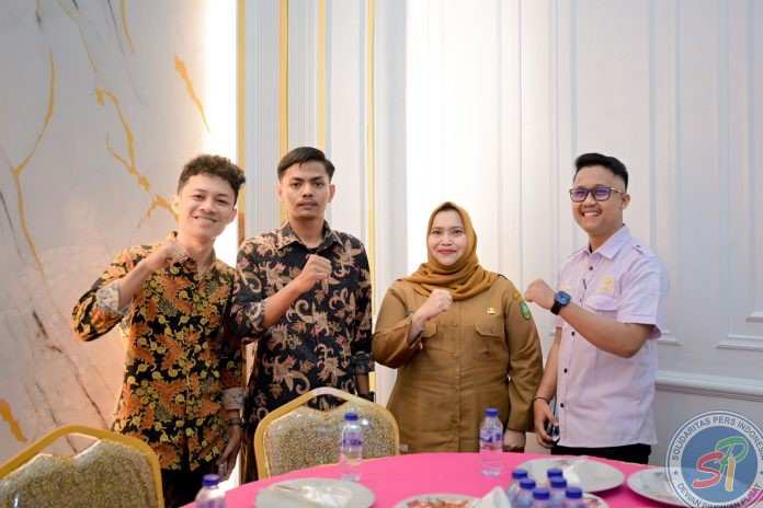 MAHASISWA