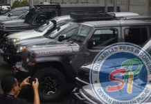11 Mobil Mewah Japto Soerjosoemarno dibawa KPK ke Rupbasan Cawang, Jakarta Timur