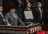 Mensesneg Prasetyo Hadi Mengungkap Alasan Presiden Prabowo SubiantoTidak Menggunakan Baju Adat Di Sidang Tahunan MPR