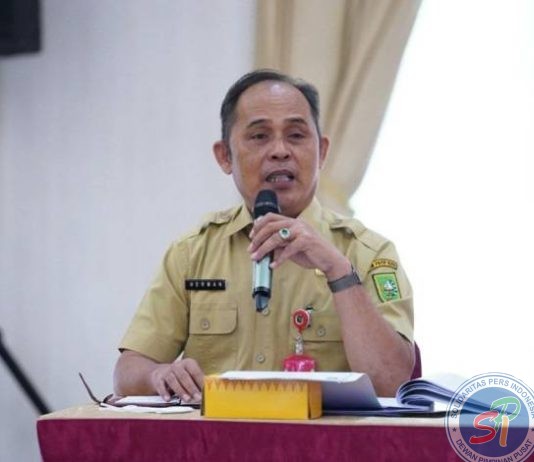 Bupati Indragiri Hilir Yang Diwakili Kepala Dinas Koperasi Dan UKM Menghadiri Rapat Kordinasi Percepatan Operasional Koperasi Merah Putih